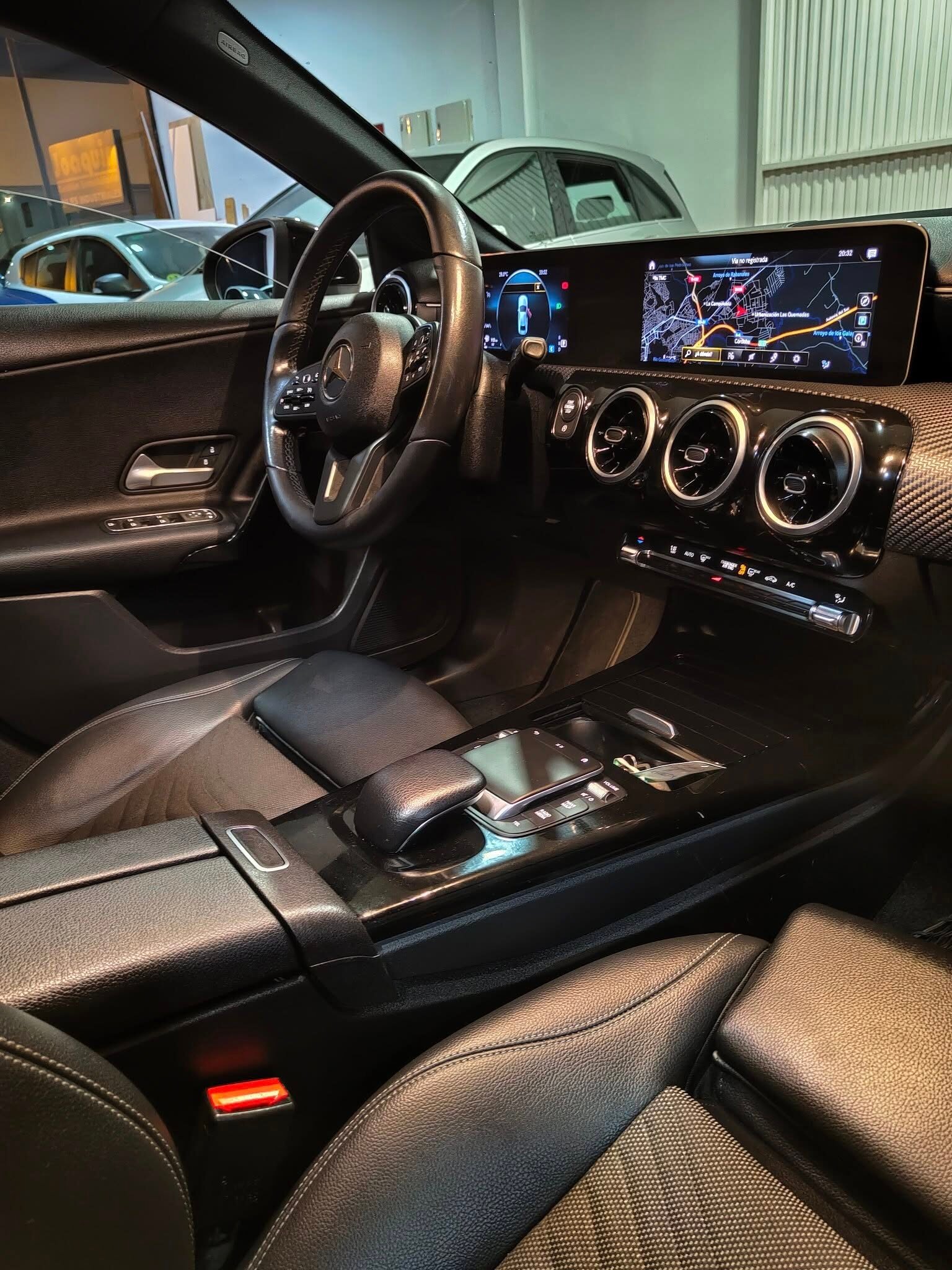 MERCEDES-BENZ CLASE A 180 CDI sedan Style automático