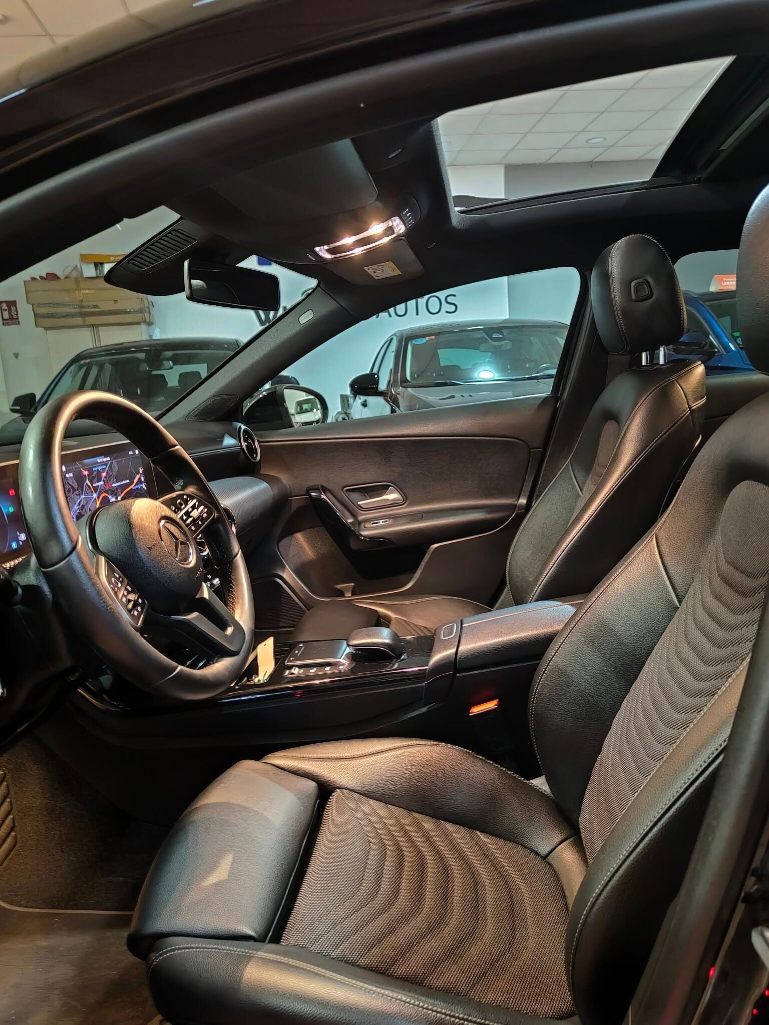 MERCEDES-BENZ CLASE A 180 CDI sedan Style automático