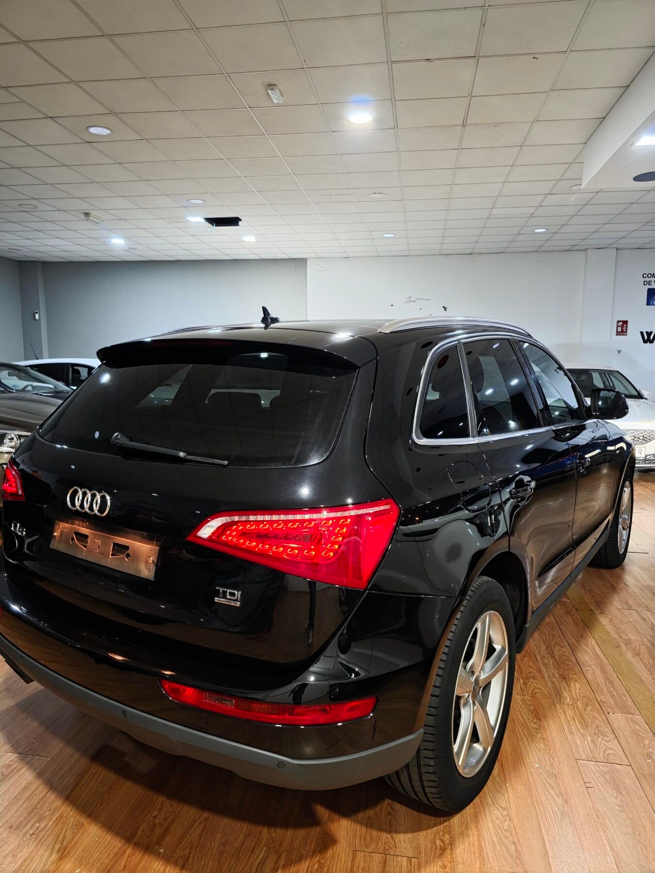 AUDI Q5 Quattro 2.0 tdi