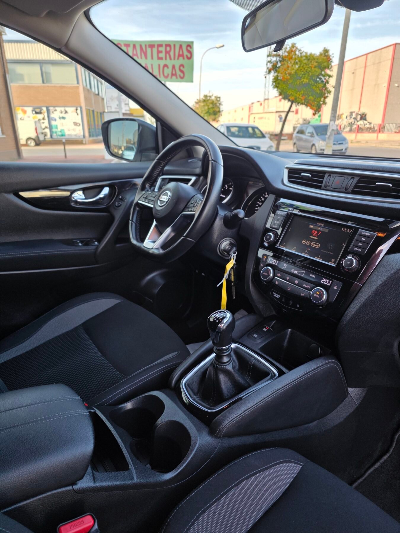 NISSAN Qashqai Acenta 115