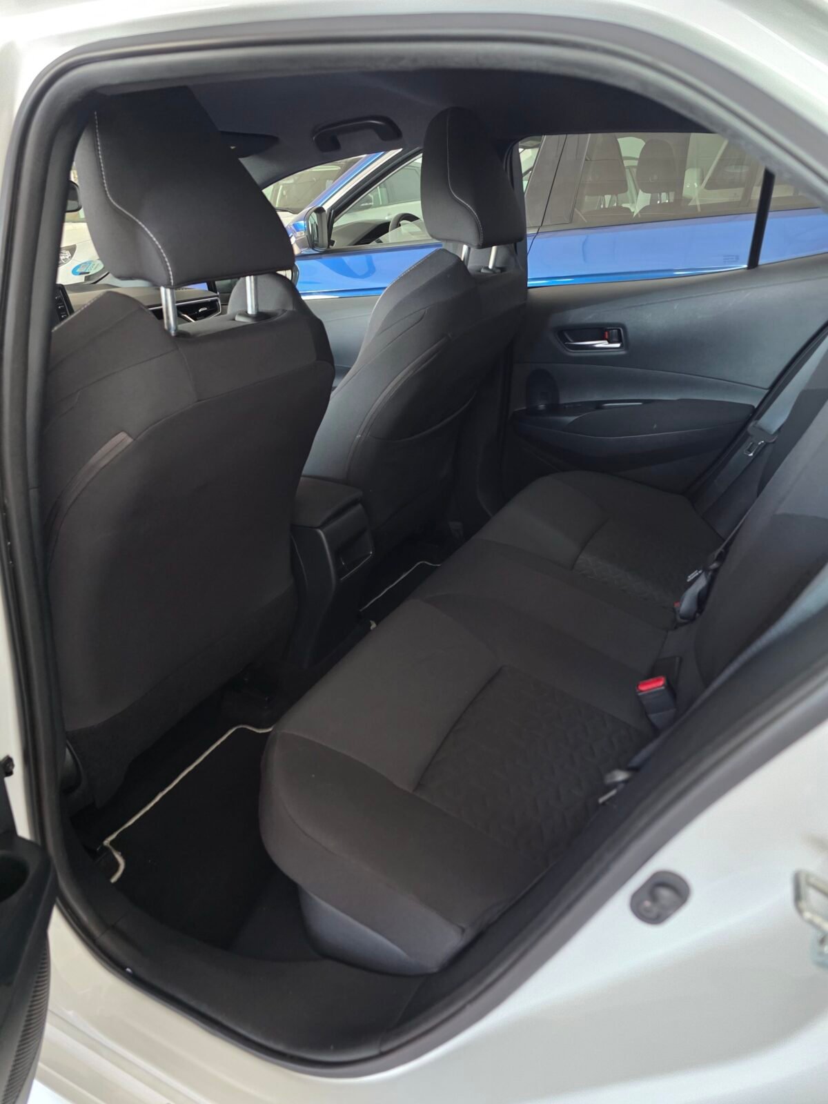 TOYOTA COROLLA 1.8 hibrido 