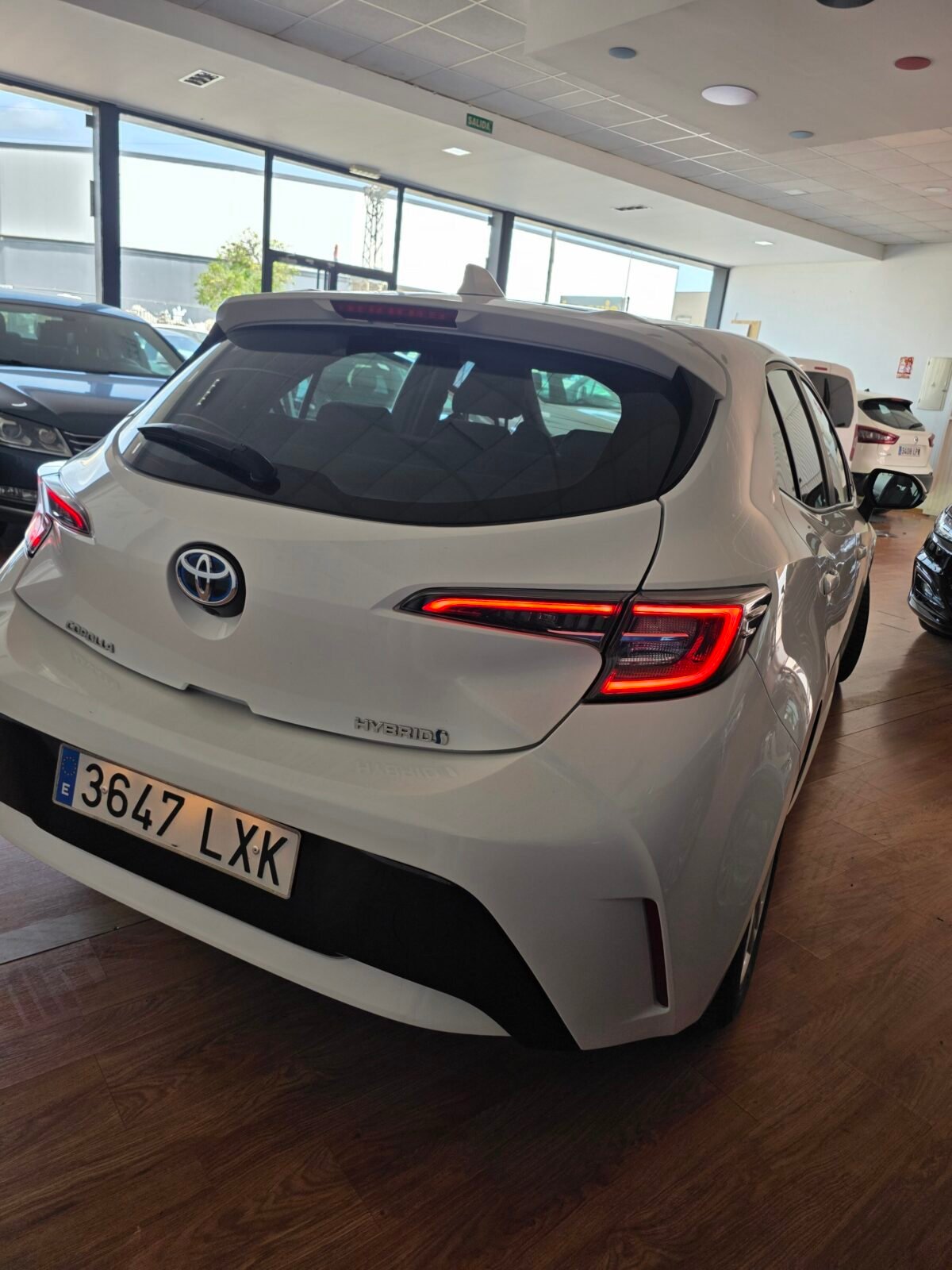 TOYOTA COROLLA 1.8 hibrido 