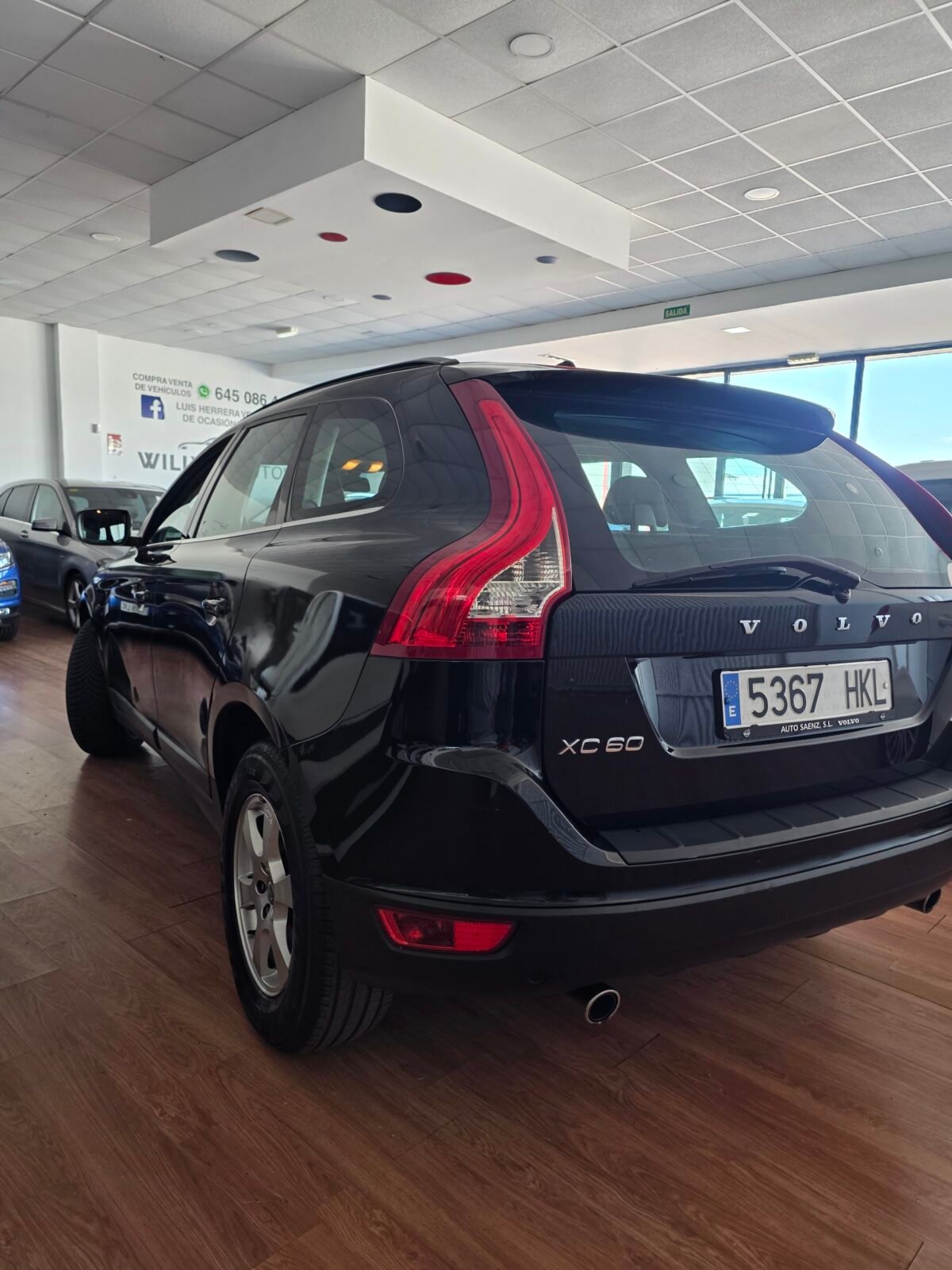 VOLVO XC60 2.4 d 215 cv 