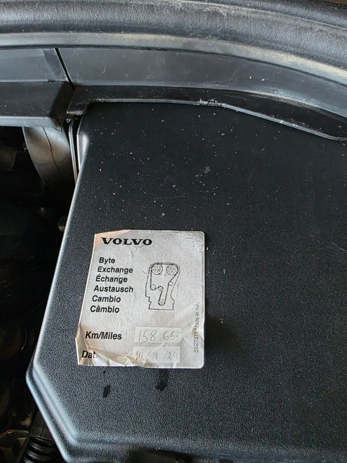 VOLVO XC60 2.4 d 215 cv 
