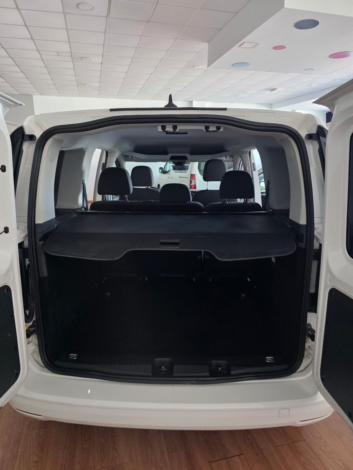 VOLKSWAGEN Caddy 2.0 tdi 
