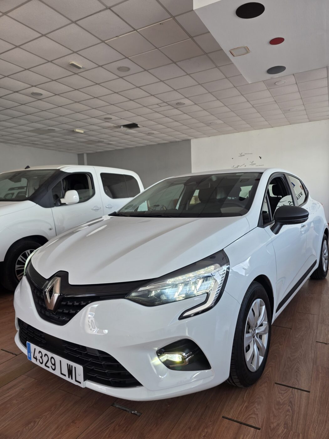 RENAULT Clio 100 cv android