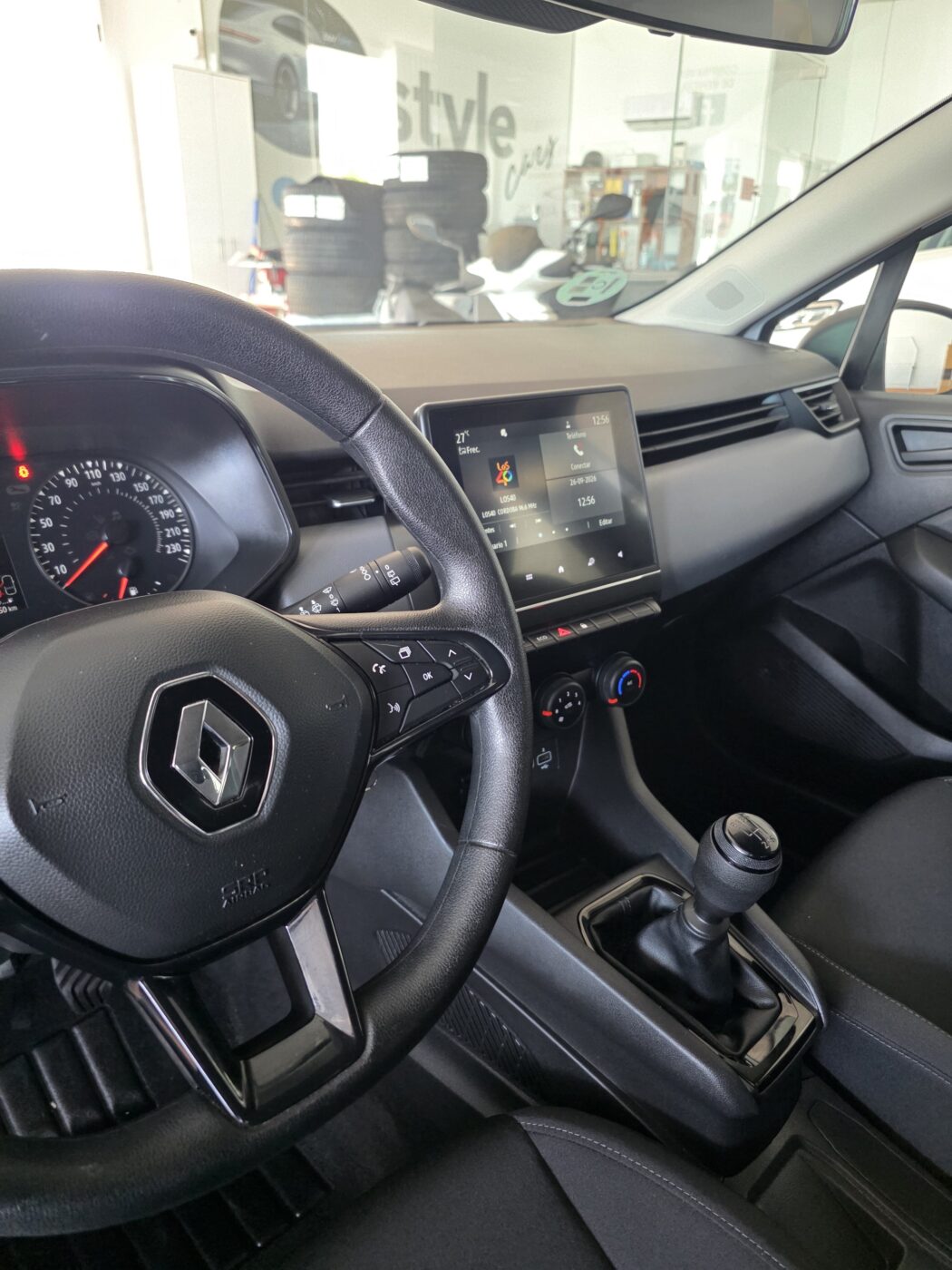 RENAULT Clio 100 cv android