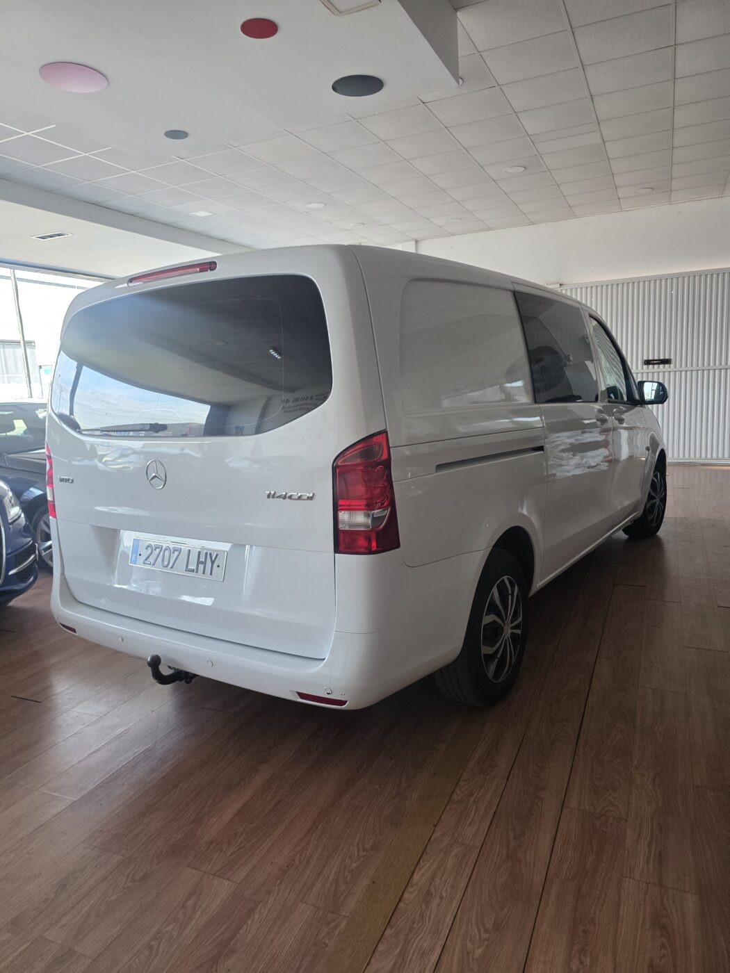 MERCEDES-BENZ Vito 114 d