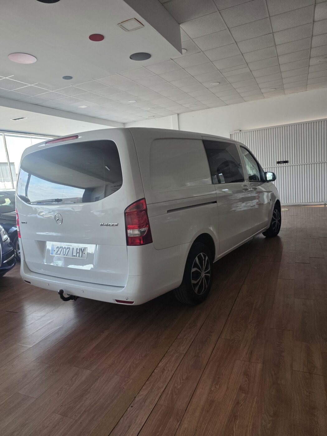 MERCEDES-BENZ Vito 114 d
