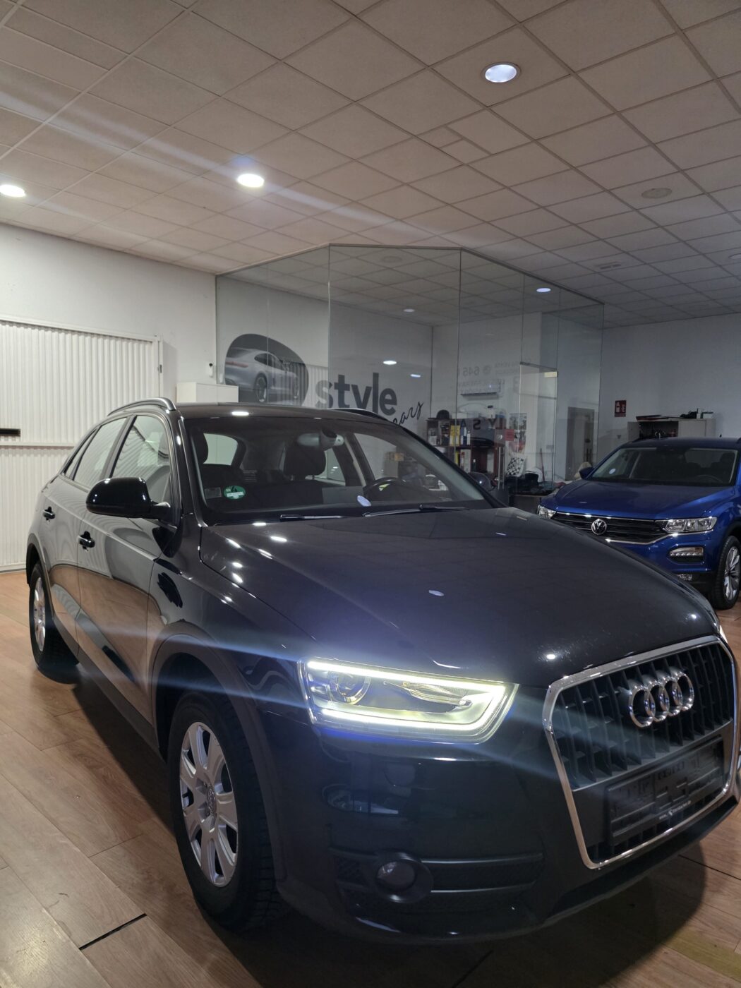 AUDI Q3 2.0 tdi advance