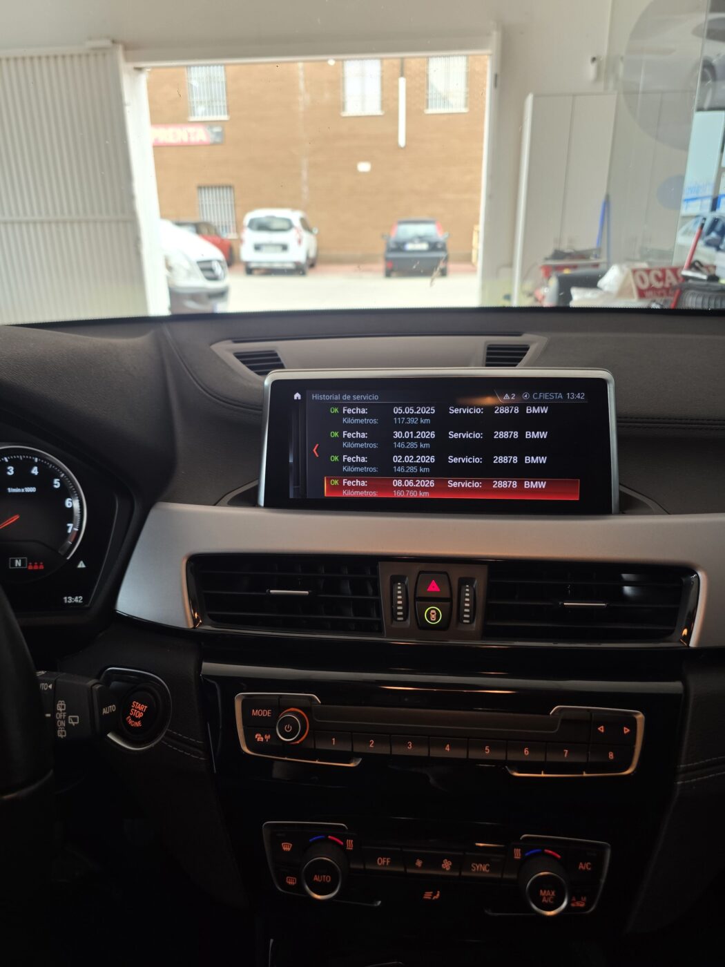 BMW X2 18i